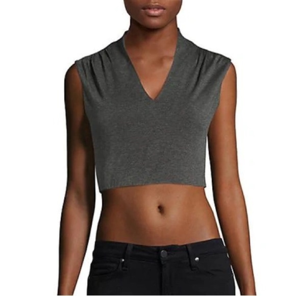 Alice and Olivia Air Kelis Cropped Top V-neck Sleeveless Gray Jersey Tank
Size 8 - Picture 3 of 14